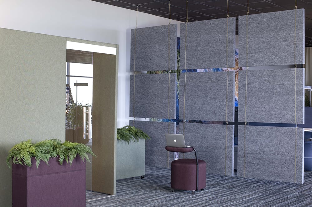 <p>Ecosund Effekt Hush - romdeler i kontorlandskap for st&oslash;yreduksjon og bedre estetikk i rommet.</p>