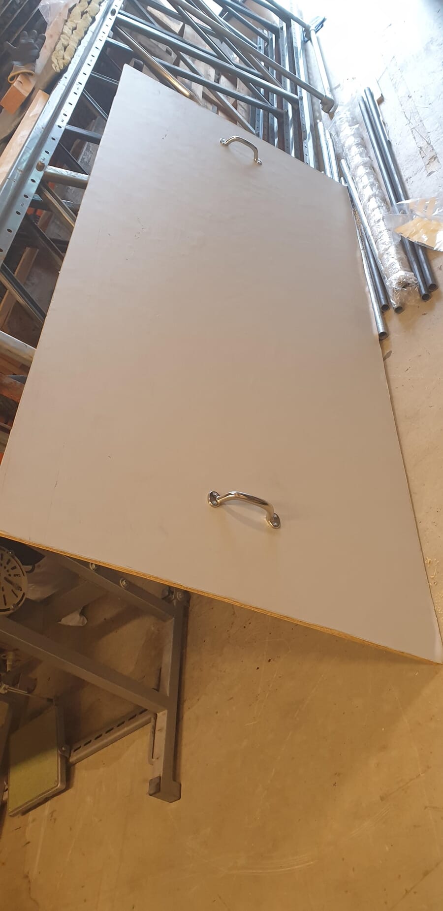 Fönsterskydd Techsound 1.jpg
