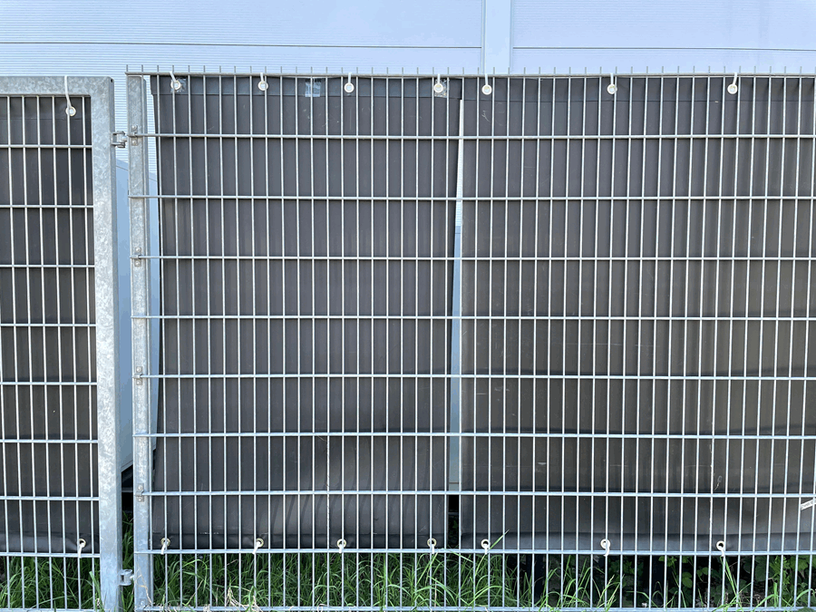 Støydempende gjerde